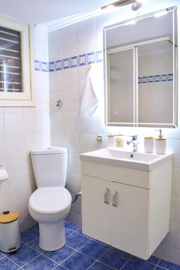 Your Comfy Apartment In Acropolis Area Athens Exterior photo